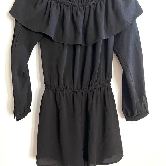 MICHAEL Michael Kors Black Romper Size XS Ruffles Off Shoulder EUC - Picture 6 of 8
